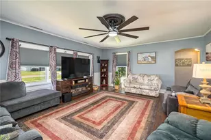 414 E Bullard Ave, Lake Wales, FL 33853 - Photo 7