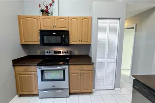 926 Chelsea Way, Lake Wales, FL 33853 - Photo 3
