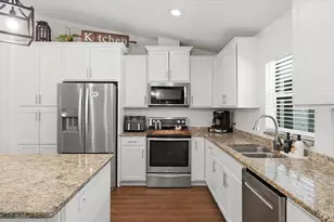 7125 Honeysuckle Dr, Lakeland, FL 33813 - Photo 17