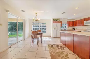 33 Pinewood Dr, Haines City, FL 33844 - Photo 9