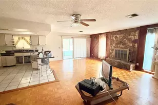 1406 Meadow Dr NE, Winter Haven, FL 33881 - Photo 13