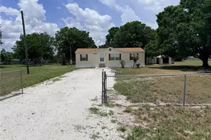 33 Ridge Rd, Frostproof, FL 33843 - Photo 1