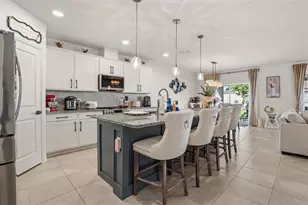 1217 Michelangelo Ln, Winter Haven, FL 33884 - Photo 3