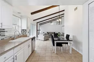 804 Centerwood Ct, Brandon, FL 33511 - Photo 17