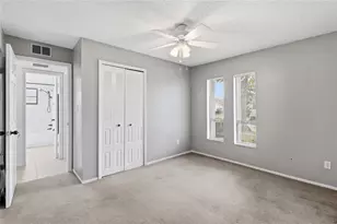 804 Centerwood Ct, Brandon, FL 33511 - Photo 5