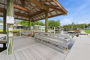 1401 SE Paradise Ave, Crystal River, FL 34429 - Photo 31