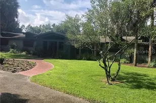 404 Ridgewood Ave, Dundee, FL 33838 - Photo 1