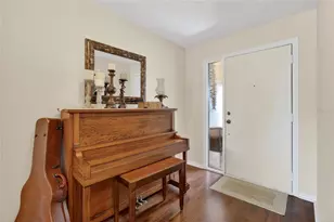 2106 Harringay St, Sun City Center, FL 33573 - Photo 11