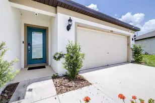 1050 Michelangelo Ln, Winter Haven, FL 33884 - Photo 3