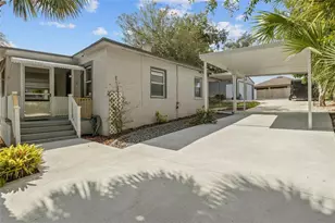 205 W Maple St, Davenport, FL 33837 - Photo 3