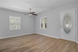 205 W Maple St, Davenport, FL 33837 - Photo 7