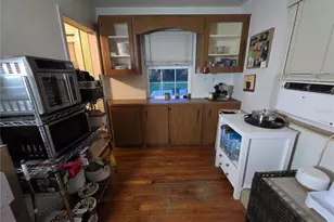 1135 W Greenwood St, Lakeland, FL 33815 - Photo 3