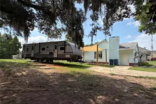 7 Lago Vista Ct, Davenport, FL 33837 - Photo 3