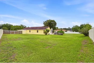 7026 Willow Run Loop, Lakeland, FL 33813 - Photo 17