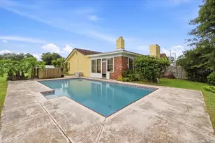 7026 Willow Run Loop, Lakeland, FL 33813 - Photo 11