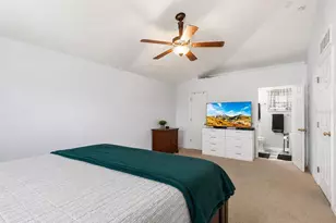 5872 Royal Hills Cir, Winter Haven, FL 33881 - Photo 21