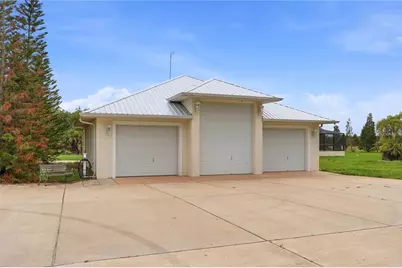 866 Saint Anne Shrine Road, Lake Wales, FL 33898 - Photo 3