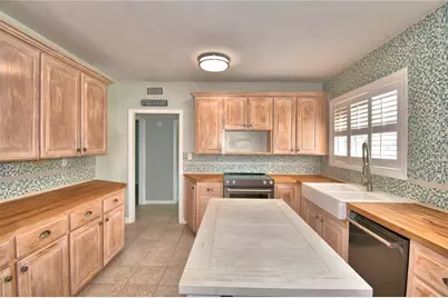 1620 17th Street NW, Winter Haven, FL 33881 - Photo 3