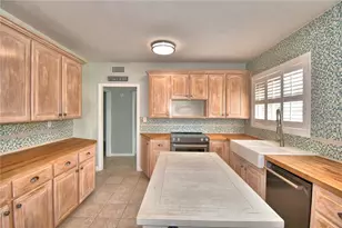 1620 17th St NW, Winter Haven, FL 33881 - Photo 3