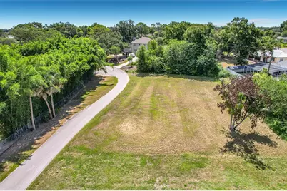 Brogden Court SE, Winter Haven, FL 33880 - Photo 3
