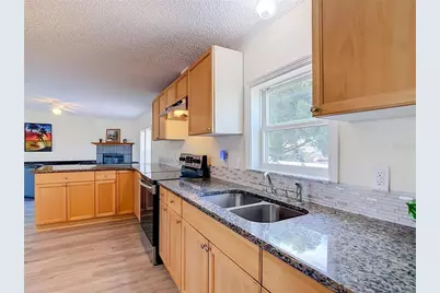 202 Waverly Loop, Lake Wales, FL 33859 - Photo 11