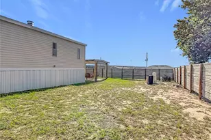 202 Waverly Loop, Lake Wales, FL 33859 - Photo 31