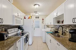 115 Winter Ridge Dr, Winter Haven, FL 33881 - Photo 9