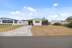 313 Monroe Dr, Lakeland, FL 33809 - Photo 3