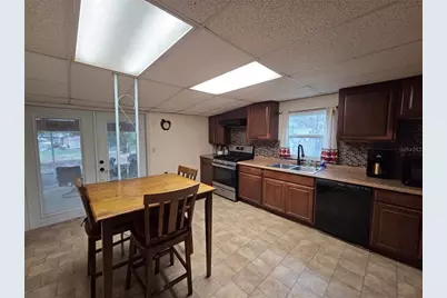 124 E F St, Frostproof, FL 33843 - Photo 11