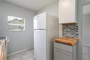 520 W Jackson Ave, Lake Wales, FL 33853 - Photo 5
