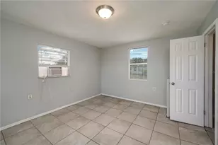 520 W Jackson Ave, Lake Wales, FL 33853 - Photo 9