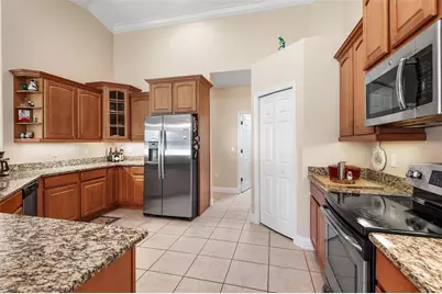 220 Hartridge Hills Dr, Winter Haven, FL 33881 - Photo 21