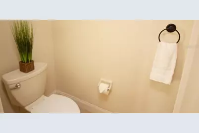 220 Hartridge Hills Dr, Winter Haven, FL 33881 - Photo 39