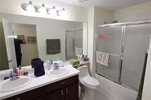 3849 Rollingsford Cir, Lakeland, FL 33810 - Photo 5