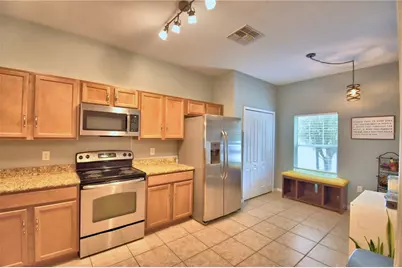 4086 Winding Vine, Lakeland, FL 33812 - Photo 7