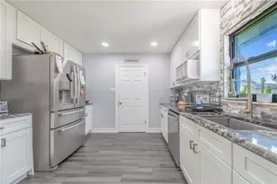 2426 View Way, Lakeland, FL 33810 - Photo 15
