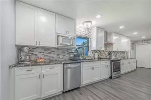 2426 View Way, Lakeland, FL 33810 - Photo 13