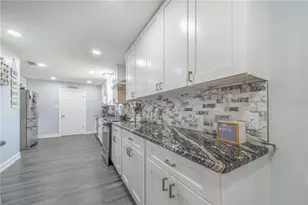 2426 View Way, Lakeland, FL 33810 - Photo 13