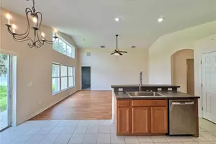 2726 Rochelle Dr, Winter Haven, FL 33881 - Photo 9