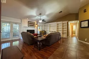 915 Heatherbrook Dr, Auburndale, FL 33823 - Photo 9