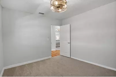 683 E Brookins Avenue, Eagle Lake, FL 33839 - Photo 23