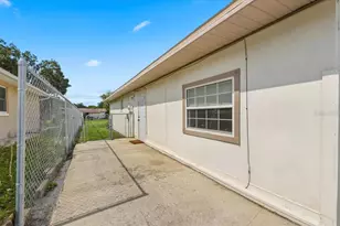 622 Palencia Pl, Lakeland, FL 33803 - Photo 35
