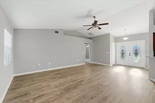 4573 Turner Oaks Dr, Mulberry, FL 33860 - Photo 7