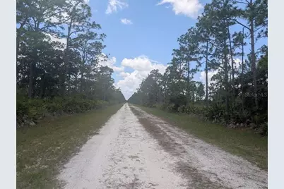 904 Laguna Drive, Indian Lake Estates, FL 33855 - Photo 3