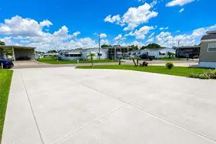 5245 Island View Cir N, Polk City, FL 33868 - Photo 27