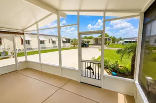 5245 Island View Cir N, Polk City, FL 33868 - Photo 11
