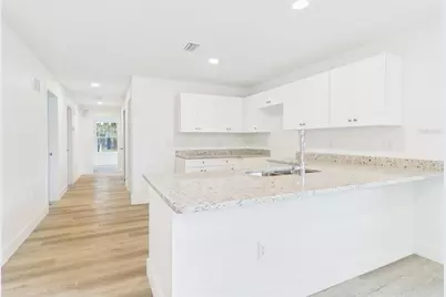 638 W 7th Street, Lakeland, FL 33805 - Photo 5