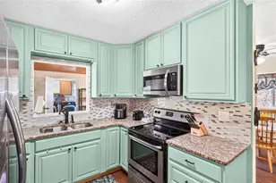 2021 Oliver Pl, Winter Haven, FL 33881 - Photo 9