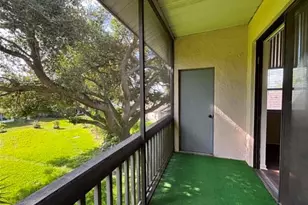 2050 San Marcos Dr SE, Winter Haven, FL 33880 - Photo 13