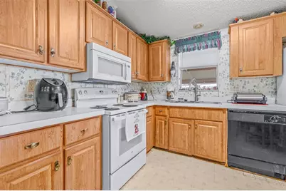6235 Knotty Pine Drive SE, Winter Haven, FL 33884 - Photo 17